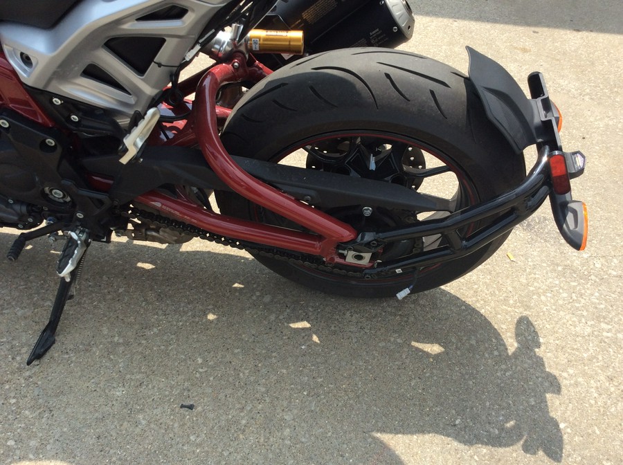 2022 Indian Motorcycle® FTR R Carbon