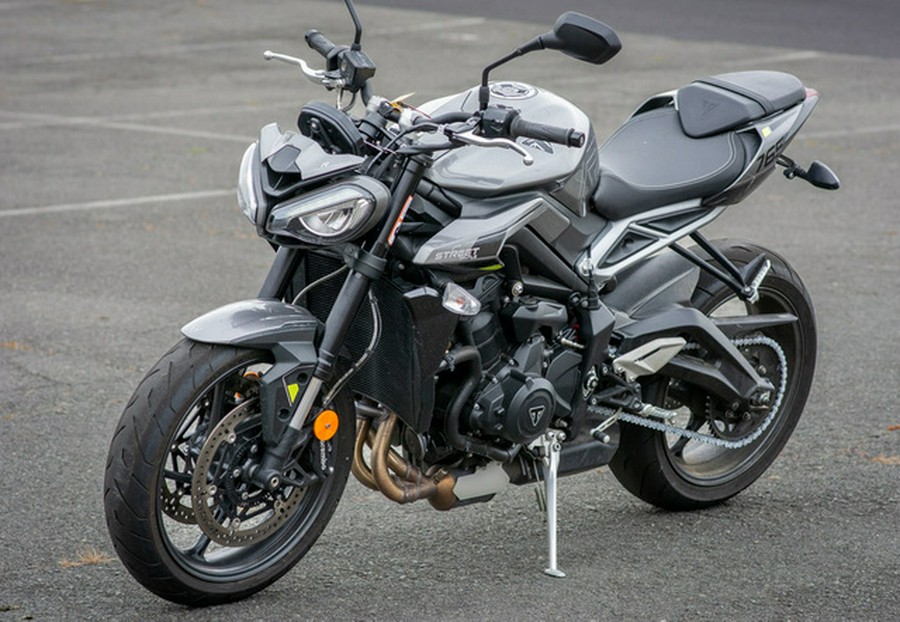 2024 Triumph Street Triple 765 R Silver Ice