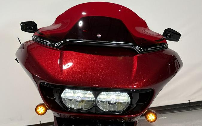 2017 Harley-Davidson® Road Glide® Special Hard Candy Custom™ Hot Rod Red Flake