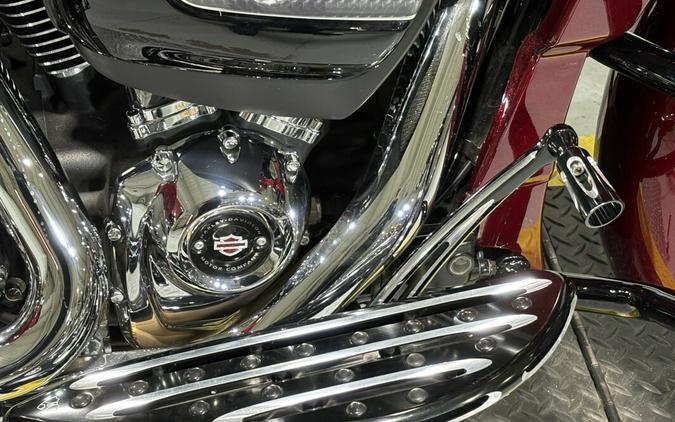 2017 Harley-Davidson® Road Glide® Special Hard Candy Custom™ Hot Rod Red Flake