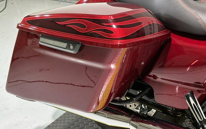 2017 Harley-Davidson® Road Glide® Special Hard Candy Custom™ Hot Rod Red Flake