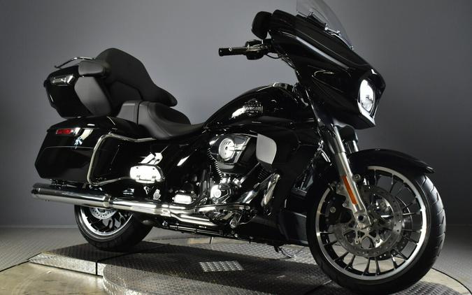 2026 Harley-Davidson Street Glide Limited FLHXL