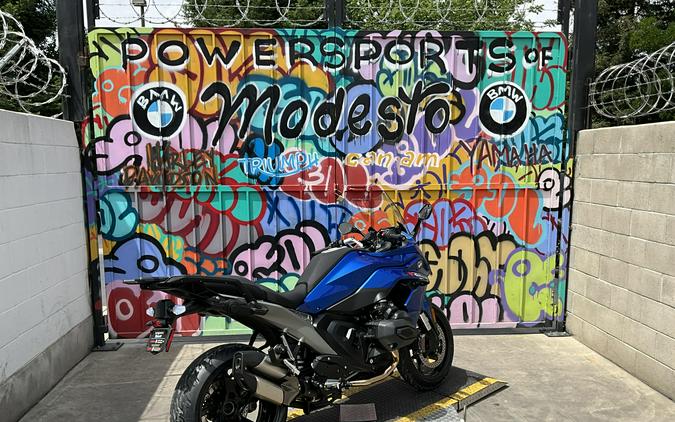 2026 BMW R1300RS