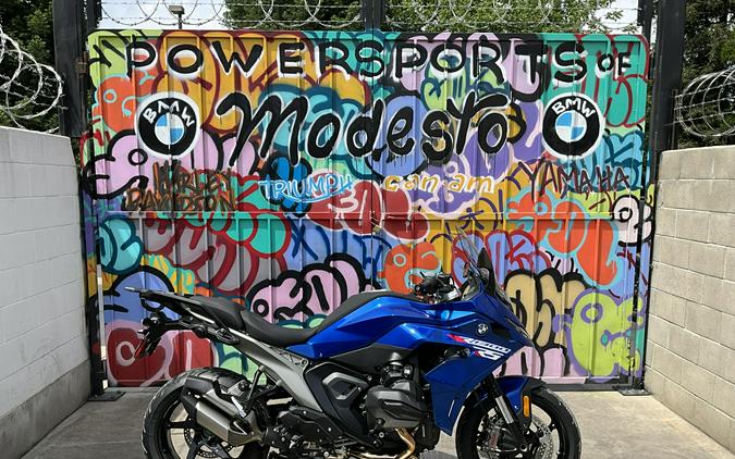 2026 BMW R1300RS