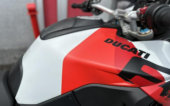 2025 Ducati Multistrada V4 Rs