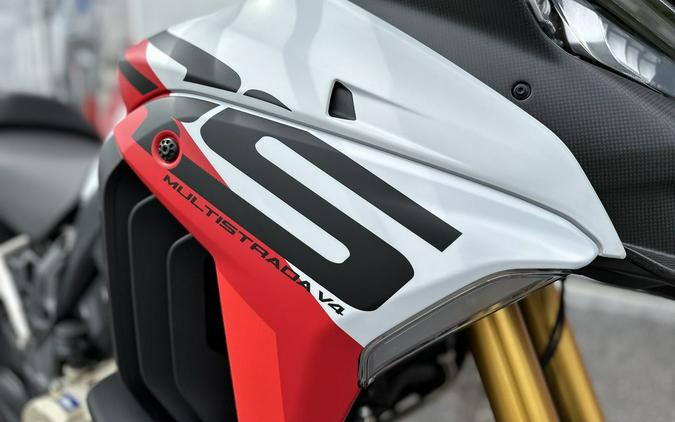 2025 Ducati Multistrada V4 Rs