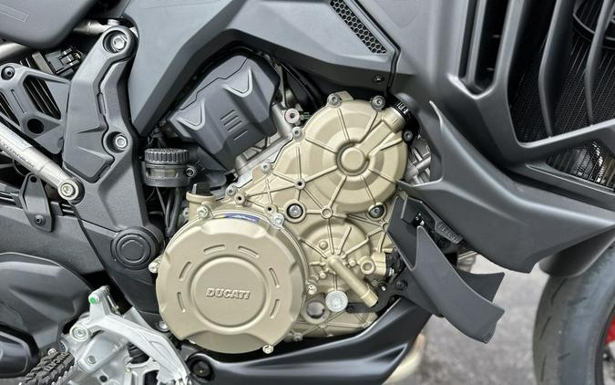 2025 Ducati Multistrada V4 Rs