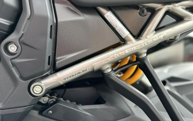 2025 Ducati Multistrada V4 Rs