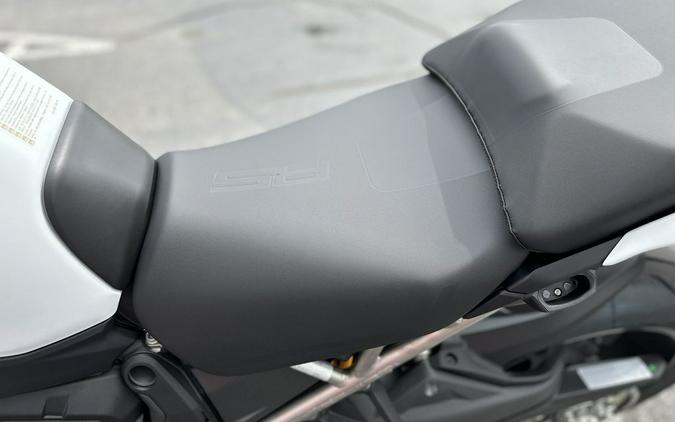 2025 Ducati Multistrada V4 Rs