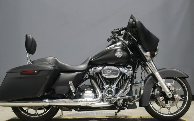 2022 Harley-Davidson Street Glide Special Black Denim