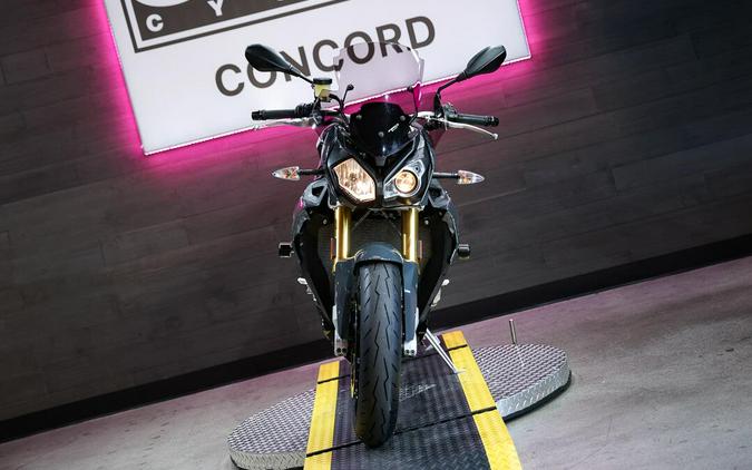 2018 BMW S 1000 R