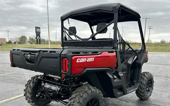 2024 Can-Am Defender XT HD10