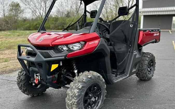 2024 Can-Am Defender XT HD10