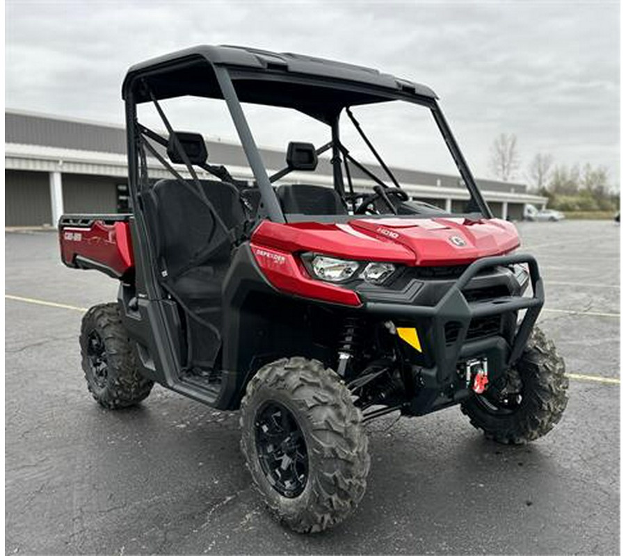 2024 Can-Am Defender XT HD10