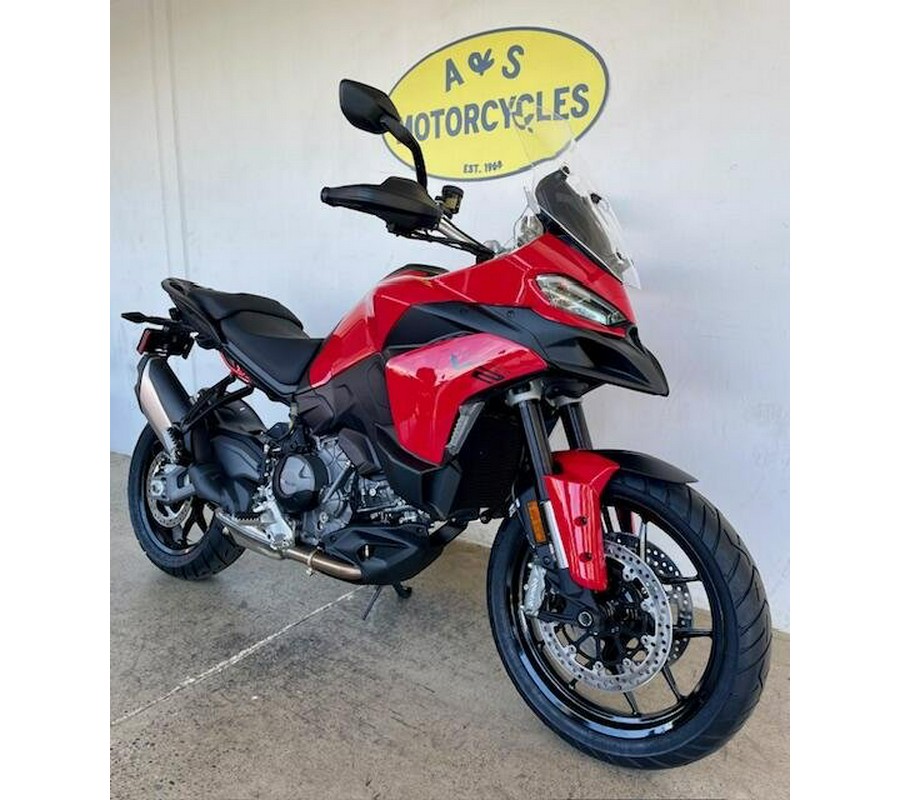 2025 Ducati MULTISTRADA V2