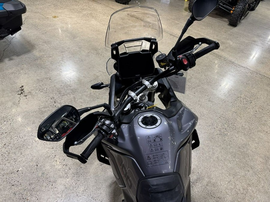 2025 Triumph Tiger 900 Rally Pro Ash Grey / Intense Orange
