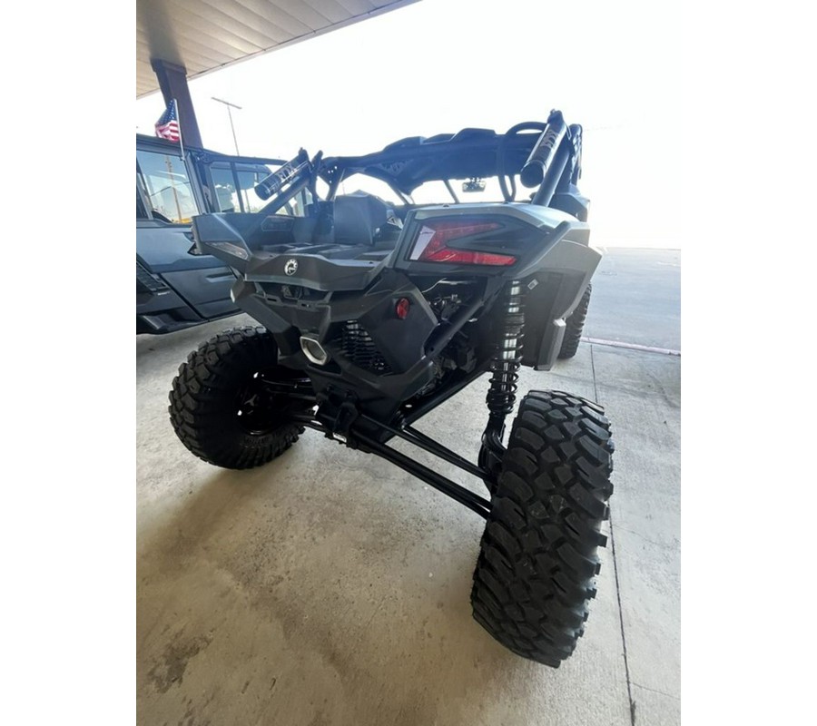 2026 Can-Am Maverick X3 X rc TURBO RR 72