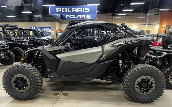 2026 Can-Am Maverick X3 X rc TURBO RR 72