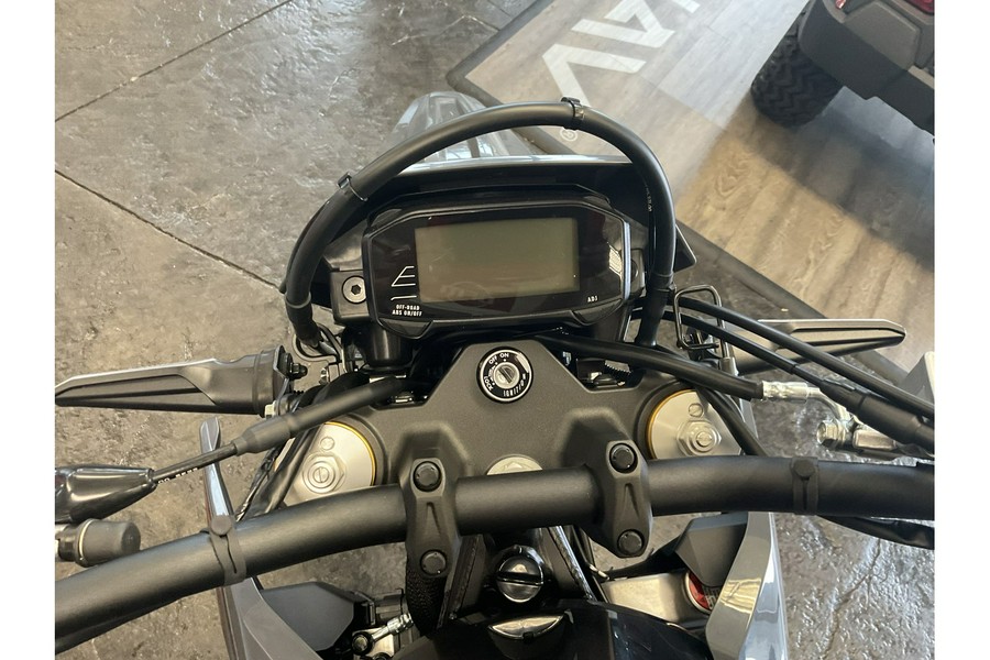 2025 DR-Z 4S Base - Suzuki