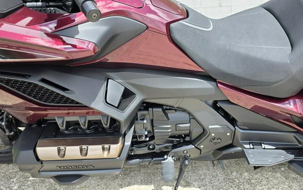 2025 Honda Gold Wing Tour AUTOMATIC DCT 50TH ANNIVERSARY