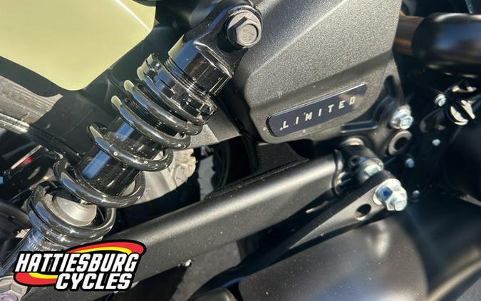 2026 Indian Scout Bobber Limited +Tech Moss Green Smoke
