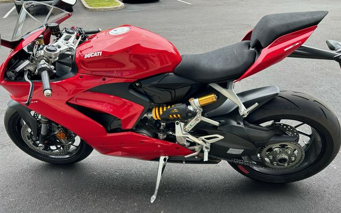 2024 Ducati Panigale V2