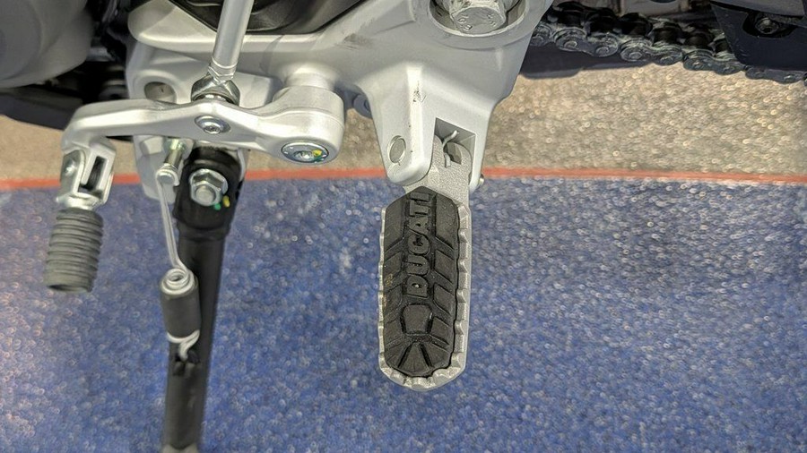 2025 Ducati Multistrada V2