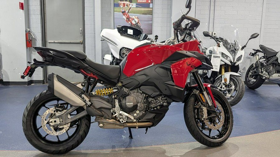 2025 Ducati Multistrada V2