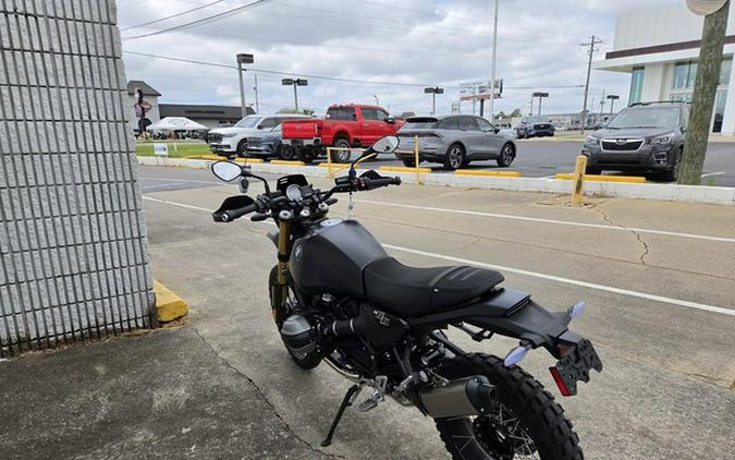 2026 BMW R 12 GS Night Black Matte