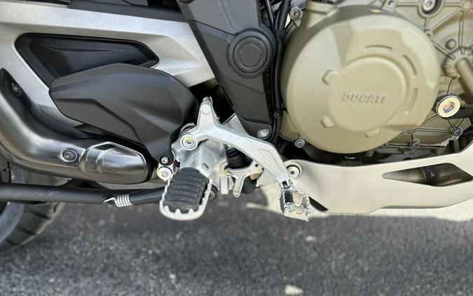 2025 Ducati Multistrada V4 Rally Ducati Red
