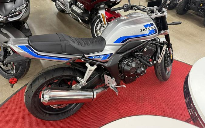 2026 Honda CB1000FT