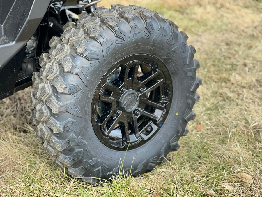 2026 Can-Am Defender Limited HD11