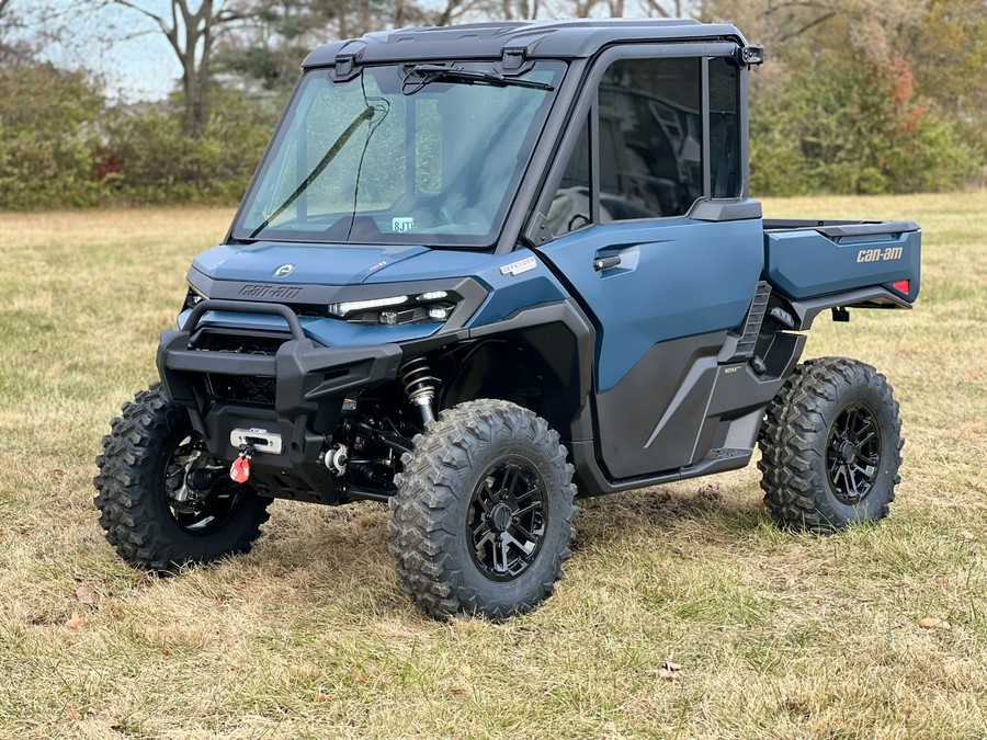 2026 Can-Am Defender Limited HD11
