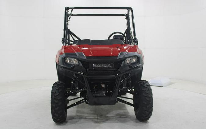 2026 Honda® Pioneer 700
