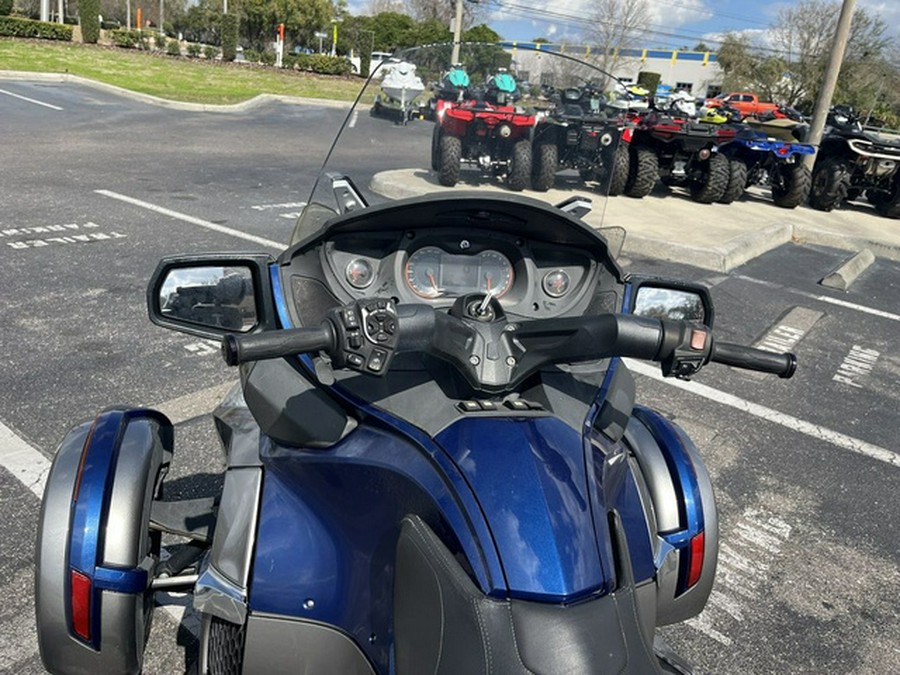 2013 Can-Am Spyder RT-S
