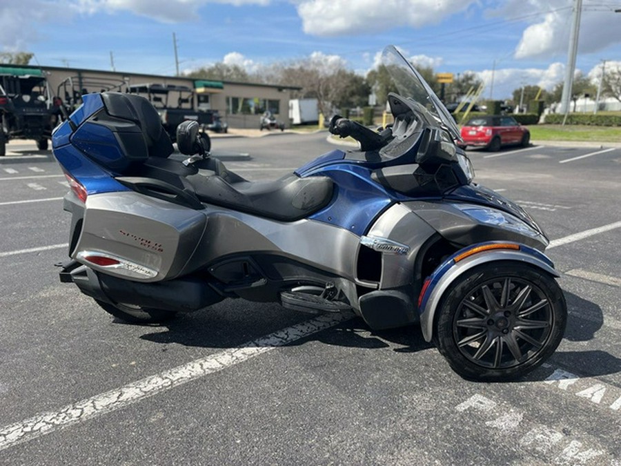 2013 Can-Am Spyder RT-S