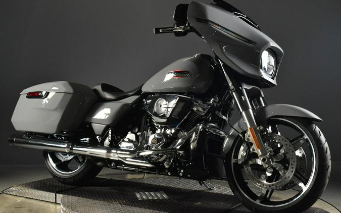 2026 Harley-Davidson Street Glide FLHX