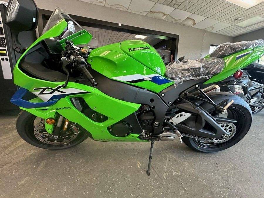 2026 Kawasaki Ninja® ZX™-10R Base