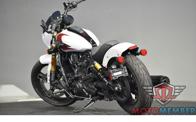 2025 Indian Motorcycle 101 SCOUT Ghost White Metallic with Graphics