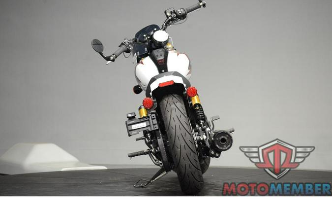 2025 Indian Motorcycle 101 SCOUT Ghost White Metallic with Graphics