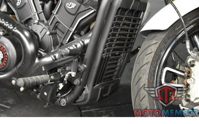 2025 Indian Motorcycle 101 SCOUT Ghost White Metallic with Graphics