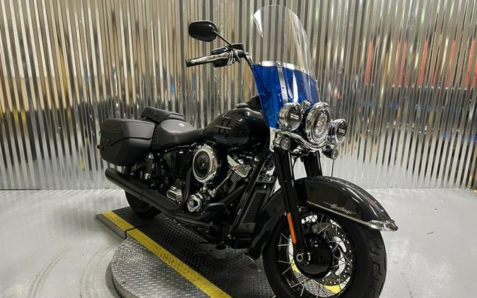 2026 Harley-Davidson FLHC - Heritage Classic FLHC