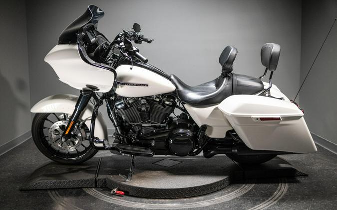 2018 Road Glide Special (FLTRXS)