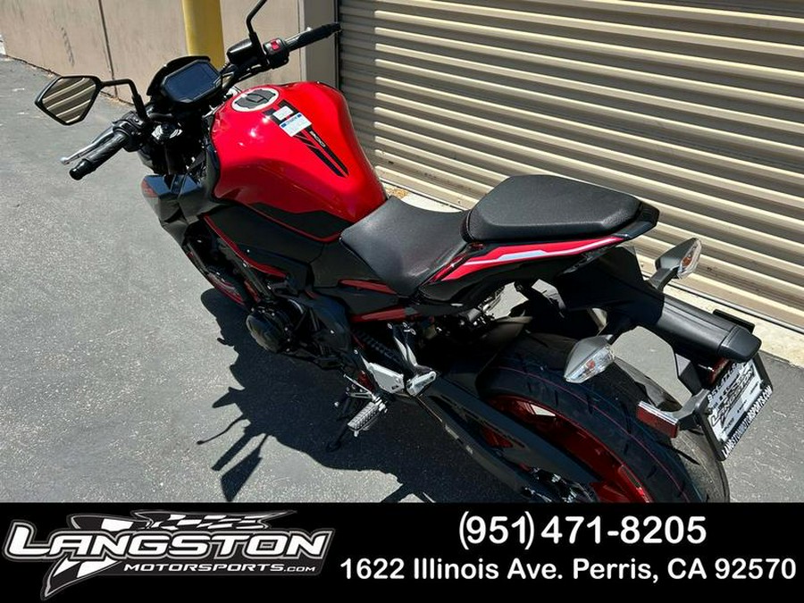 2024 Kawasaki Z900 ABS Candy Persimmon Red/Ebony