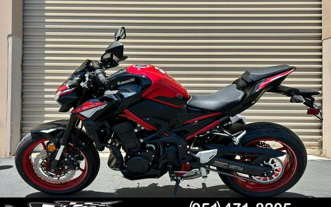 2024 Kawasaki Z900 ABS Candy Persimmon Red/Ebony