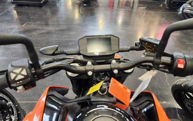 2024 KTM 790 Duke