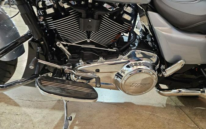 2025 Harley-Davidson FLTRX - Road Glide