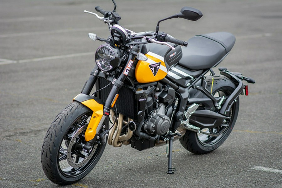2025 Triumph Trident 660 Cosmic Yellow/Sapphire Black