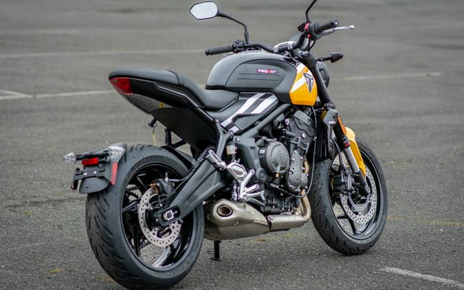 2025 Triumph Trident 660 Cosmic Yellow/Sapphire Black