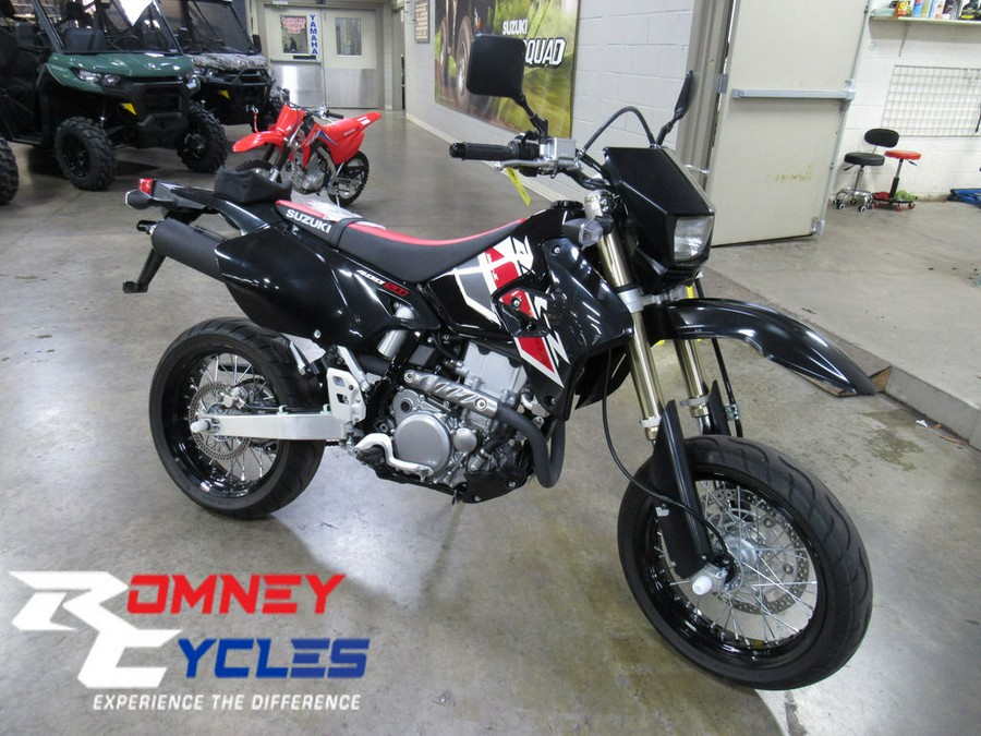 2022 Suzuki DR-Z400SM